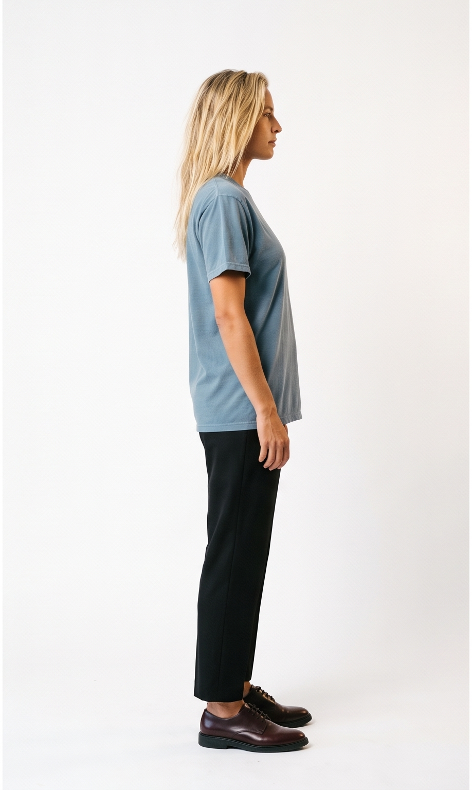 Thrilled Cat Luxury T-Shirt