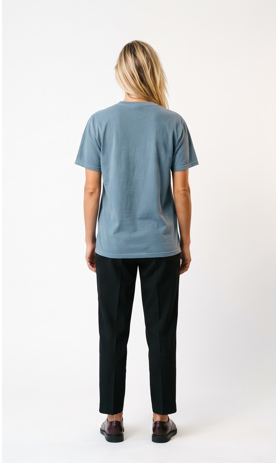 Thrilled Cat Luxury T-Shirt